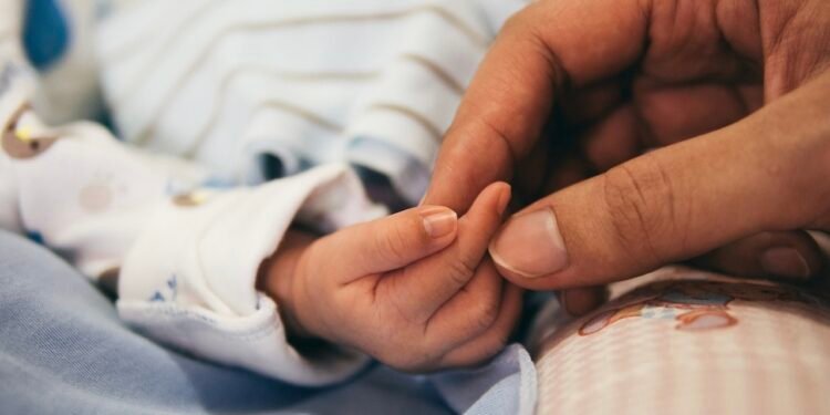 Overseas Mothers Account for One Third of Births in England and Wales