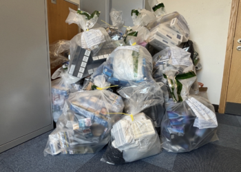 Hampshire Police seize 60k worth of illegal Vapes and Cigarettes in Southampton