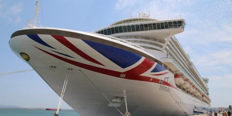 Southampton Cruise Ship Evacuated After Bomb Threat Sparks Major Police Response