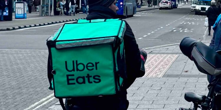 Crackdown on Illegal Migrant Riders Could Drive Up Takeaway Prices, Uber Warns